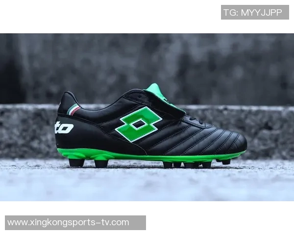 怀旧之旅回顾80年代足球鞋的经典设计与时代风潮 怀旧之旅回顾80年代足球鞋的经典设计与时代风潮